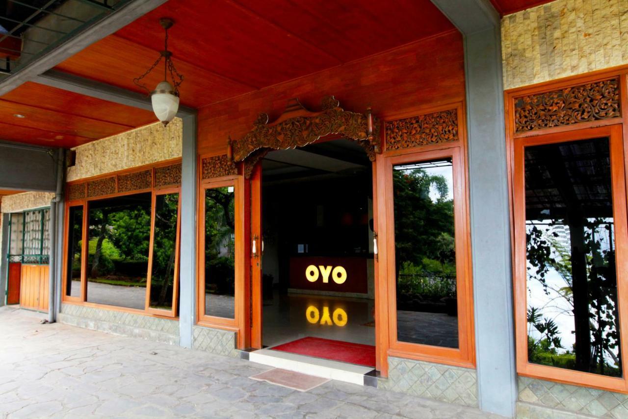Oyo 510 Wisma Joglo Hotel Μπαντούνγκ Εξωτερικό φωτογραφία